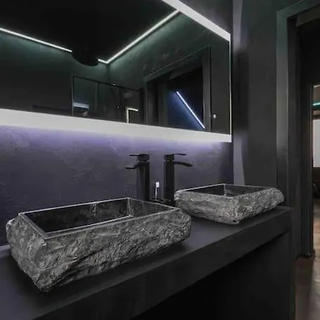 Luxury Couples Get-away