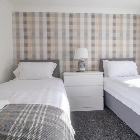Ferienhaus Kirkwood House 2 Bedroom House In Coatbridge *