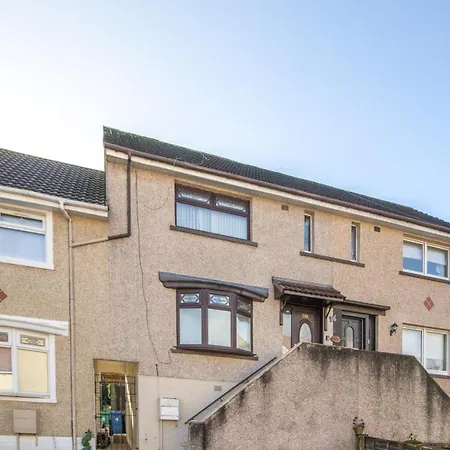 Kirkwood House 2 Bedroom House In Coatbridge Holiday home Glasgow