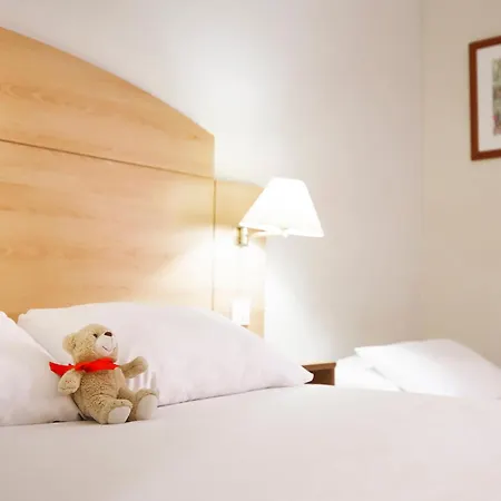 Hotel Campanile Secc Hydro 3*
