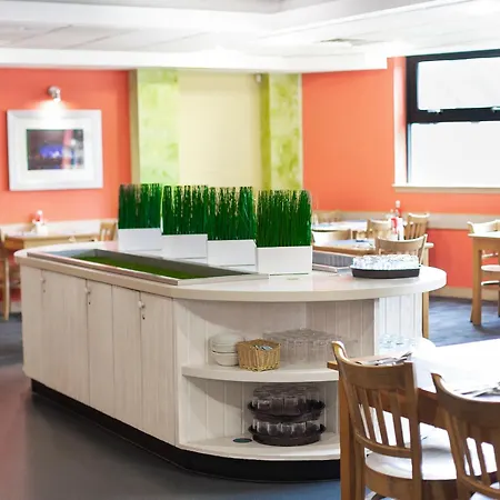 Hotel Campanile Secc Hydro 3*