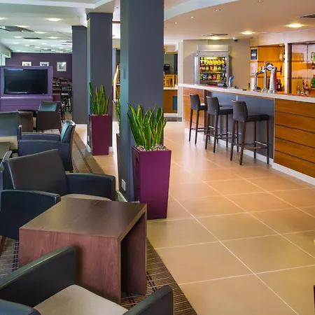 Express - - Ctr Riverside By Ihg 3*