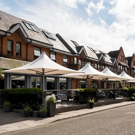 Glynhill & Near Airport 4* Glasgow