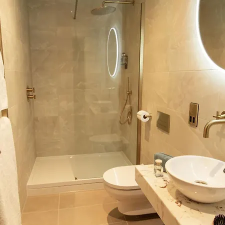 The Address Hotel 4*