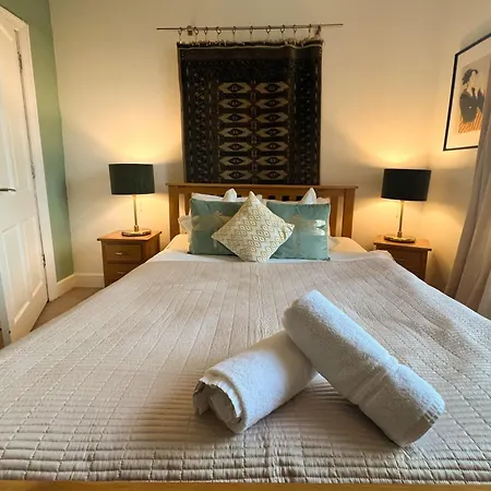 Apartment Garnethill Charm 3 Bed Flat *