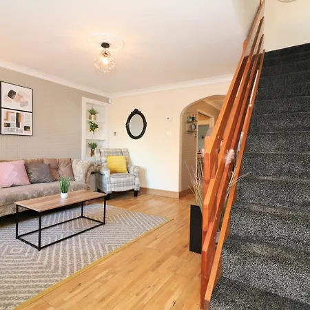 Signature - Shield House * 글라스고