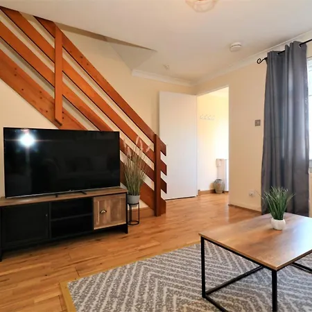 Apartman Signature - Shield House