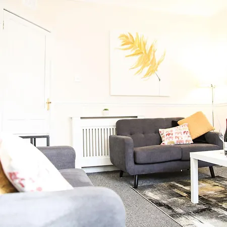 Glasgow, 3 Bed Close To City Centre, Free Street Parking * 格拉斯哥
