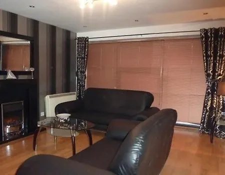 Apartment Clyde View