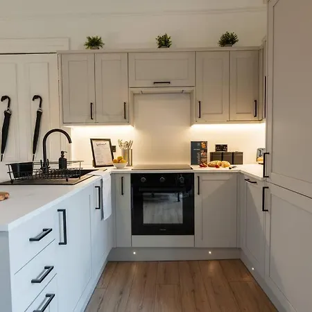 Apartment The West End Retreat - Your Luxurious 5* *