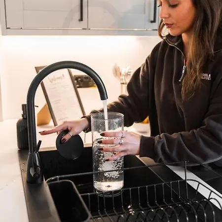 The West End Retreat - Your Luxurious 5* * Glasgow