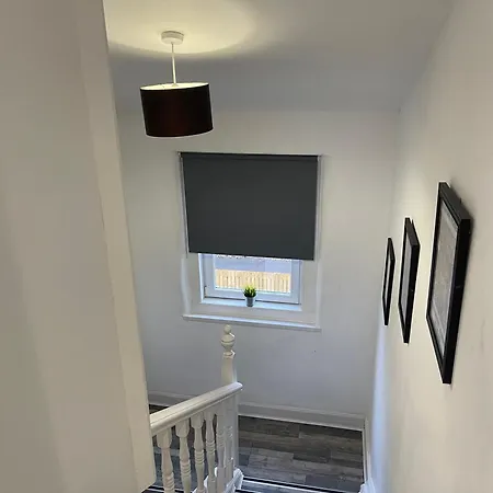 Elder Park Apartment