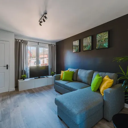 Emirates Aparthouse Appartement *