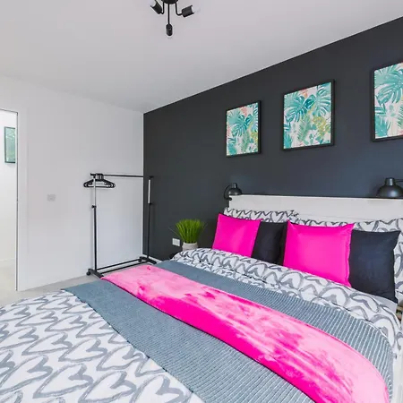 Silverdale Apartments Apartment *