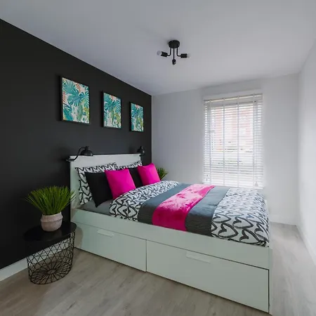 Silverdale Apartments Apartment *
