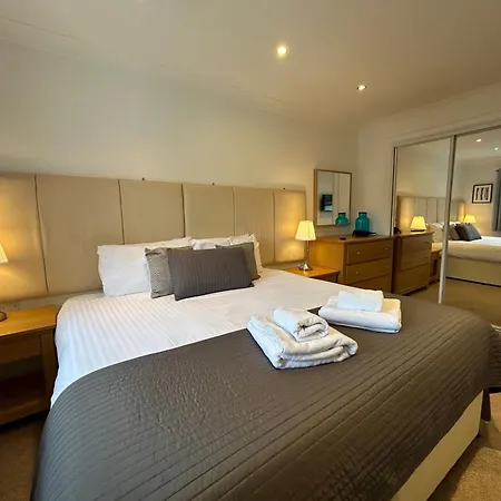 Principal - Merchant Apartment *
