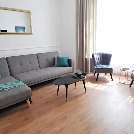 Signature - Langlands House Appartement *