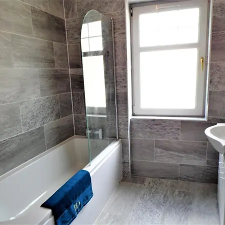 Signature - Langlands House Apartment