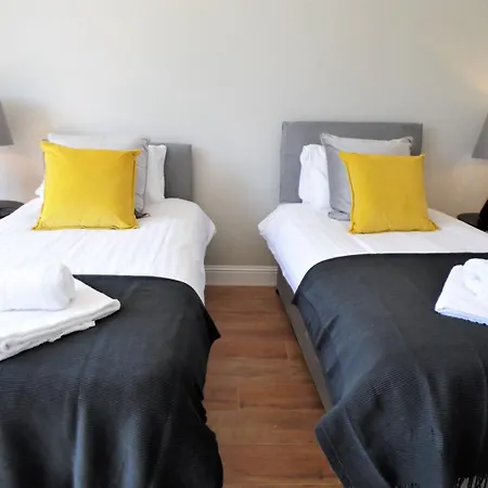 Signature - Langlands House 글라스고