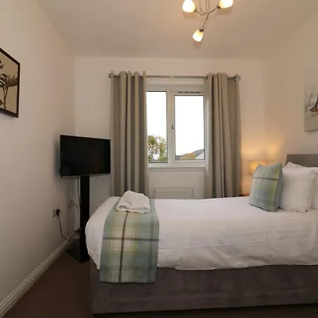 Signature - Angus House *
