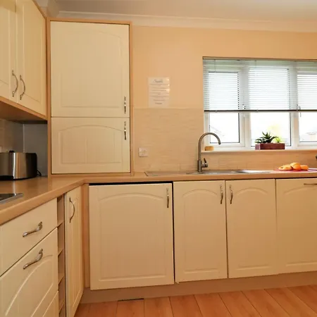 Signature - Angus House * Glasgow