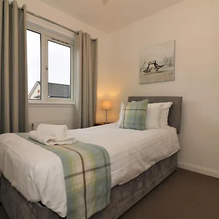 Signature - Angus House Apartment