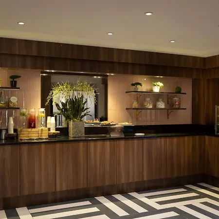 Hilton 4* Глазго