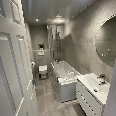 Secc Hydro River View * Glasgow