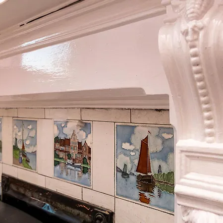 Pass The Keys Traditional 5 Bed Bellahouston Sleeps 10 Glasgow