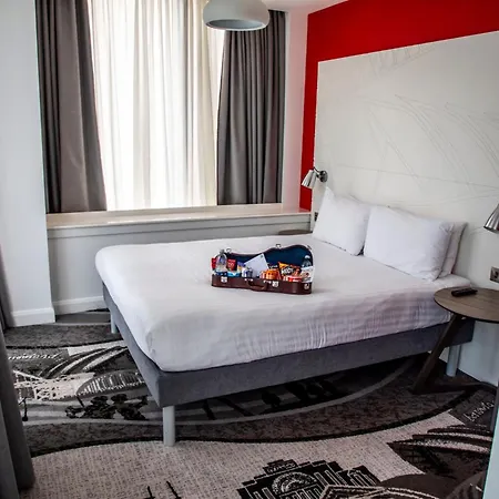 Ibis Styles ホテル