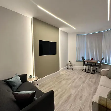 West End Tenement Apartamento *