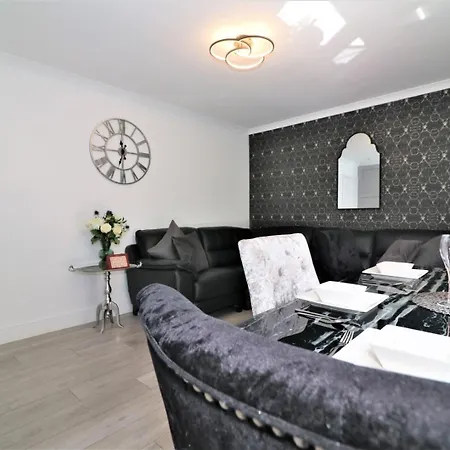 Apartment 2 Bedroom At Secc Hydro Free Parking *