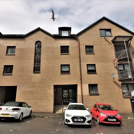 2 Bedroom At Secc Hydro Free Parking Glasgow