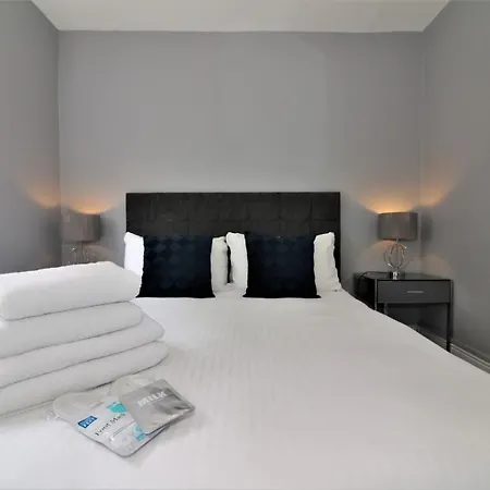 Lejlighed 2 Bedroom At Secc Hydro Free Parking *
