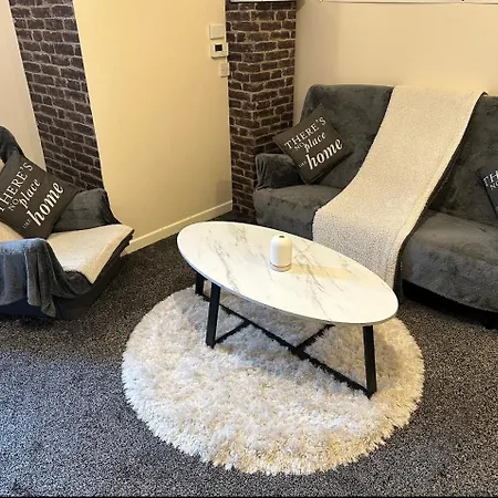 דירה - Sleeps 2 & Freeparking During Weekend