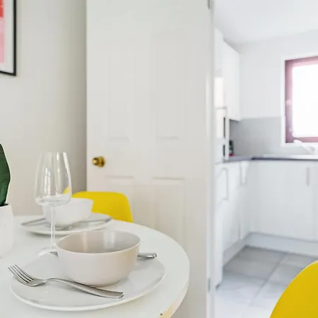 The Merchants Gem - 2bed & Free Parking Appartement