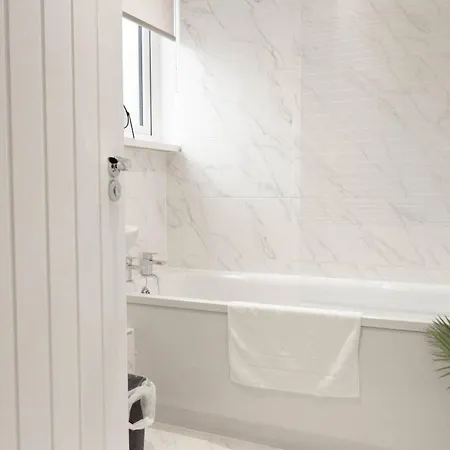 Hébergement de vacances 3 Bdr House At Caledonia Luxe Short Lets & Serviced