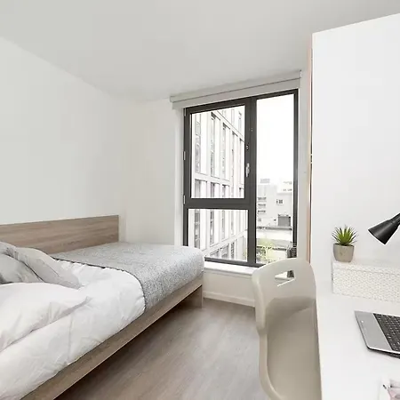 Appartement For Students Only St Mungo's In