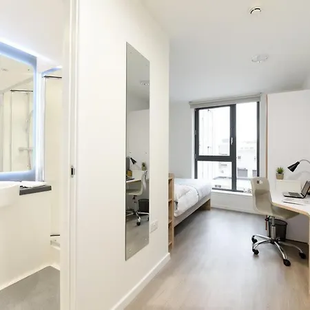 Appartement For Students Only St Mungo's In *