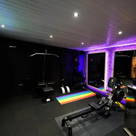 Szálloda Revolver 4*