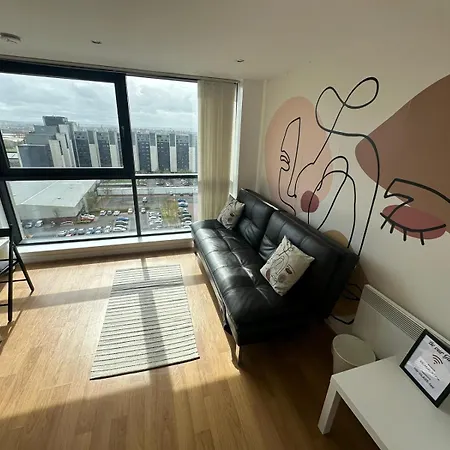 Apartment Pass The Keys Cosy 1 Bed Next To Sec, Ovo Hydro, Finnieston Glasgow