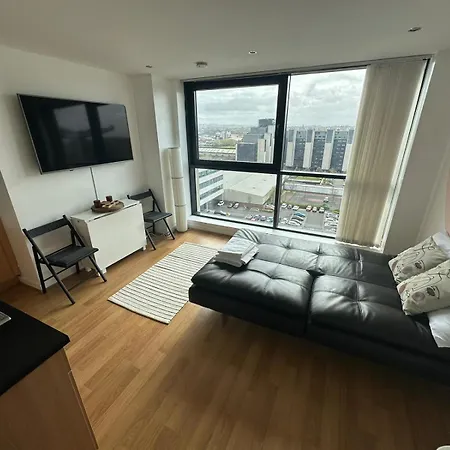 Pass The Keys Cosy 1 Bed Next To Sec, Ovo Hydro, Finnieston