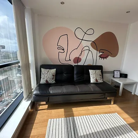 Cosy 1 Bed Next To Sec, Ovo Hydro, Finnieston - Pass The Keys *