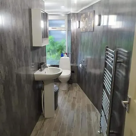 Appartamento Entire, Lovely With A Bath Tub *