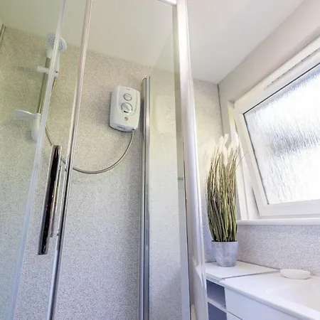 Stunning Centre 1 Bed With Free Parking Glasgow