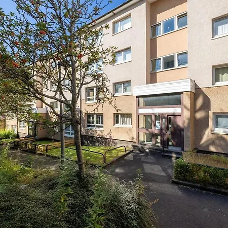 Stunning Centre 1 Bed With Free Parking Glasgow