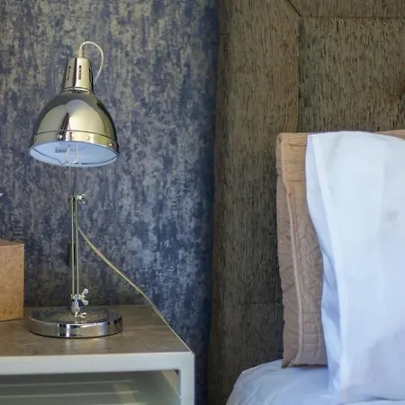 아파트 Beautiful West End Flat With Private Parking 글라스고