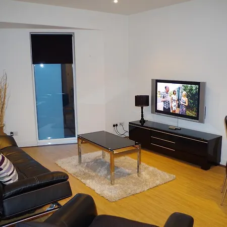 Glasgow City Centre Oswald Street Apartment