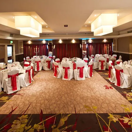 Hotel Leonardo West End 3*