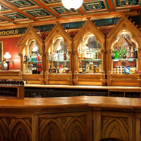 卡尔顿乔治酒店